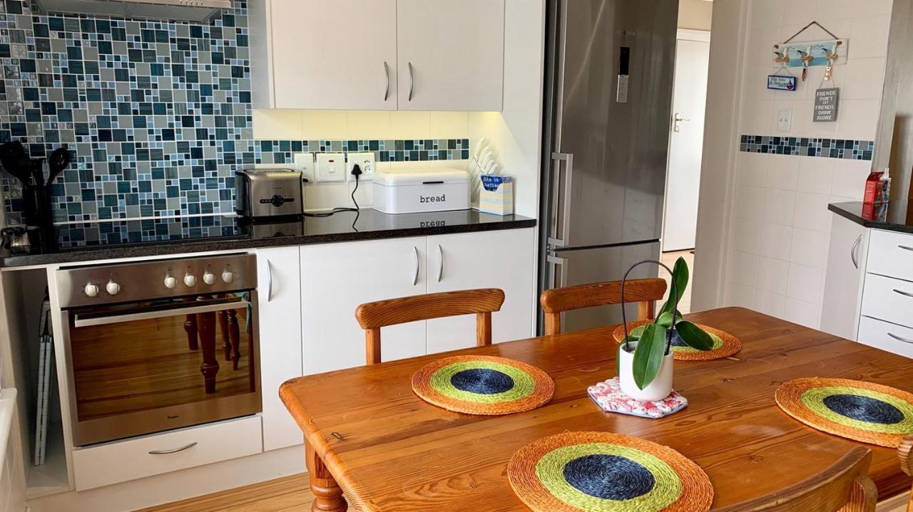 Modern Apartment With Stunning Sea Views Cape Town Dış mekan fotoğraf