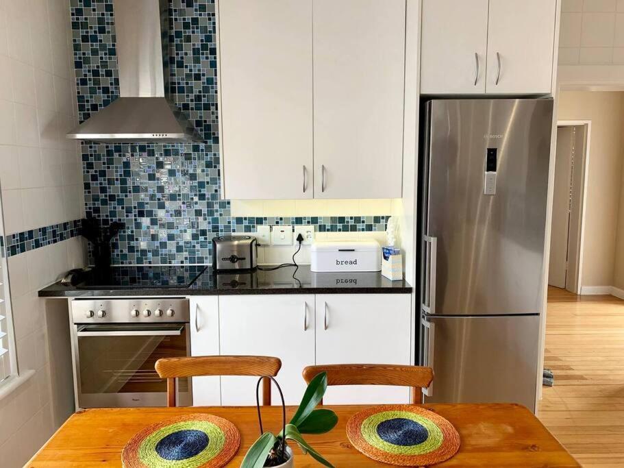 Modern Apartment With Stunning Sea Views Cape Town Dış mekan fotoğraf